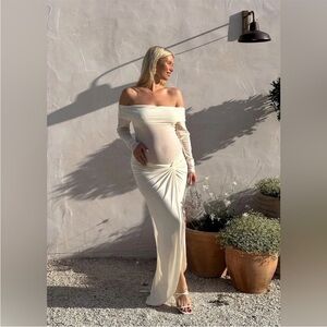 Bumpsuit 2PC Elegant Off-Shoulder Cream/white Maternity Shower Dress